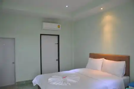 Wattana Hill Resort - 33