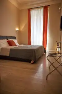 The Roman Empire Guesthouse - 33