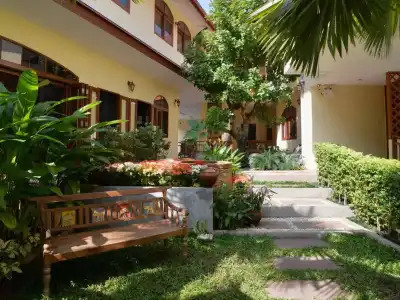 The Golden Wells Residence - 25