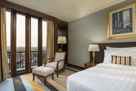 Chatrium Royal Lake Yangon - 72
