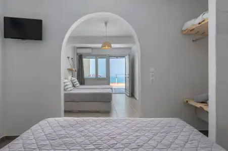 Gizis Cliffside Suites - 28