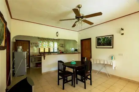 Zerof Self Catering Apartments - 7