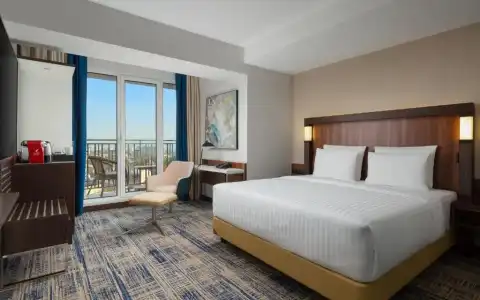 Courtyard by Marriott Tashkent - 54