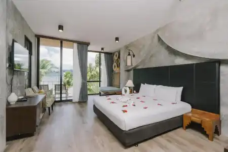 Patong Signature Boutique - 140