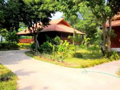 Siam Tara Resort - 202