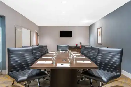 Wingate by Wyndham Niagara Falls - 4