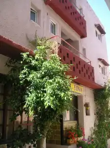 Tina - 48