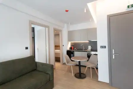 The Residences - 72