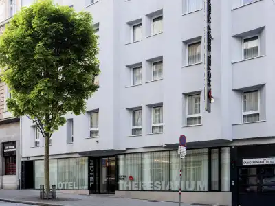 Four Points Flex by Sheraton Vienna Hauptbahnhof - 0