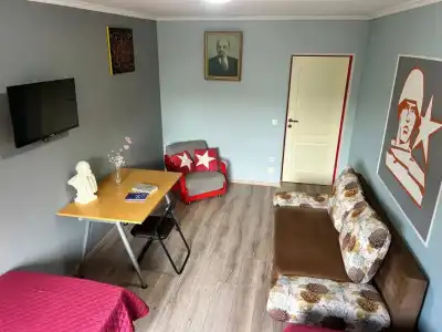 Lenin Guest House & Tours - 5