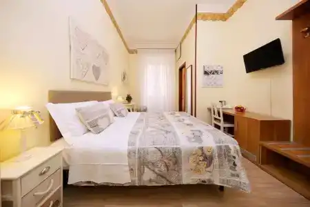 Tibullo Guesthouse - 36