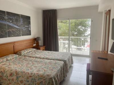 Bluesea Coral Beach - 35