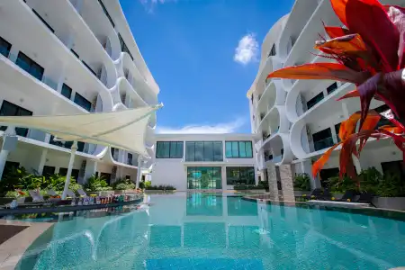 Utopia Naiharn - 9