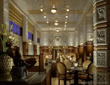 Art Deco Imperial - 17