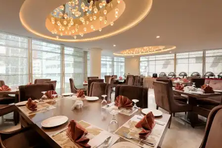 Landmark Premier Dubai - 9
