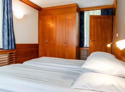 Hotel - 51