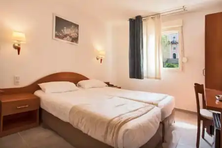 Hôtel Le Neptune - 23