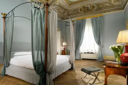 Al Palazzo del Marchese di Camugliano Residenza d'Epoca - 87