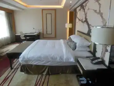 Guangzhou Manguo International - 3
