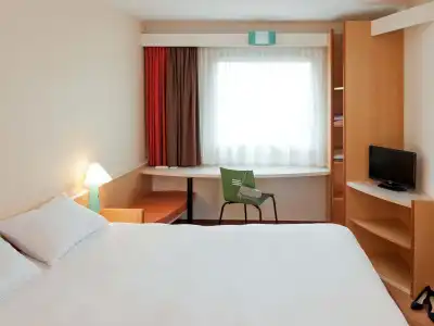 ibis Barcelona Castelldefels - 5