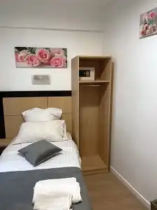 Hôtel De Bordeaux - 63