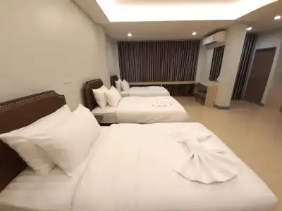 ZLEEP D - 79