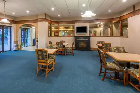 Ramada by Wyndham New Braunfels - 7
