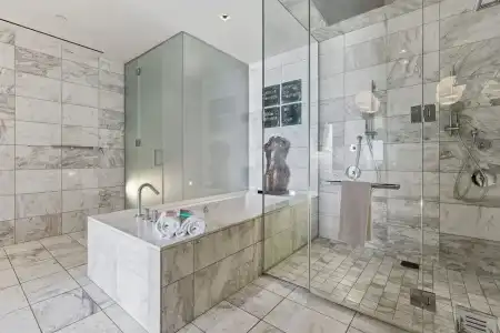 Beautiful Palms Place Suite - 148