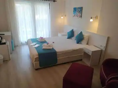 Alya Gocek - 4