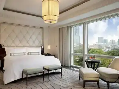 The Peninsula Shanghai - 3