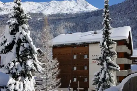 Ambassador Zermatt - 23