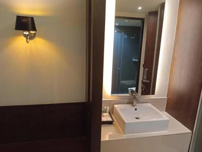 Collection O The Bangkok Airport Link Suite - 48