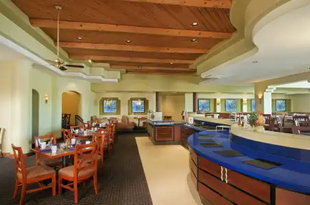 Hilton Phoenix Airport - 32