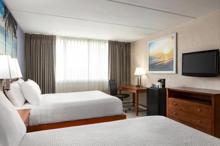 Hampton by Hilton Dusseldorf City Centre - 2