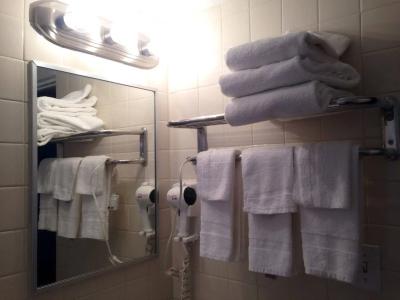 City Center Motel - 6