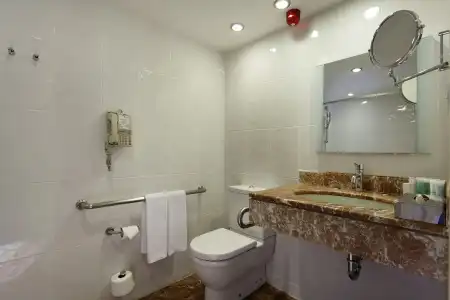 Adana Hilton SA - 7