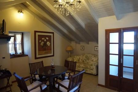 Faros Suites - 79