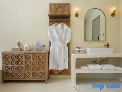 Tranquil Shores Holiday Apartments - 40