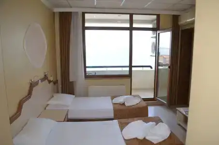 Ayvalik Palas - 2