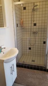 Central Guesthouse Reykjavík - 35