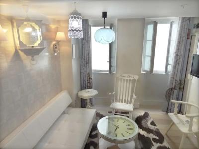 le Pavillon - 83