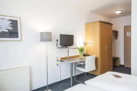 Garner Elmshorn by IHG - 30