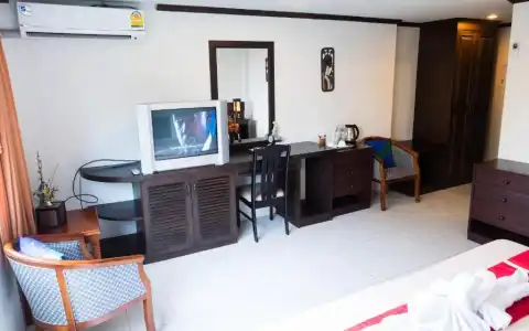 The Nice Patong - 33
