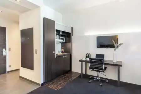 Garner Berlin - Mitte by IHG - 42
