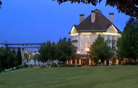 Kimpton Riverplace by IHG - 10