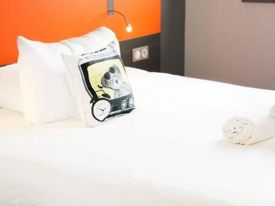 Ibis Styles Caen Centre Gare - 57