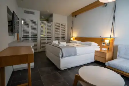 Meltemi Excelsior Suites and Spa - 3