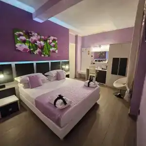 Albis Rooms Guest House - 85