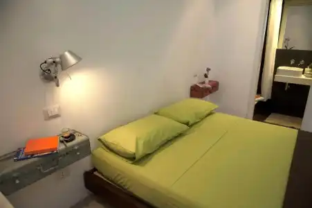 Center 2 - 28