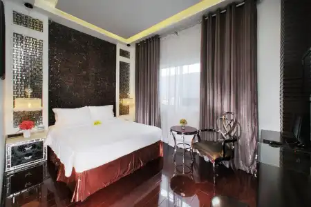 A&EM - Hai Ba Trung - 1